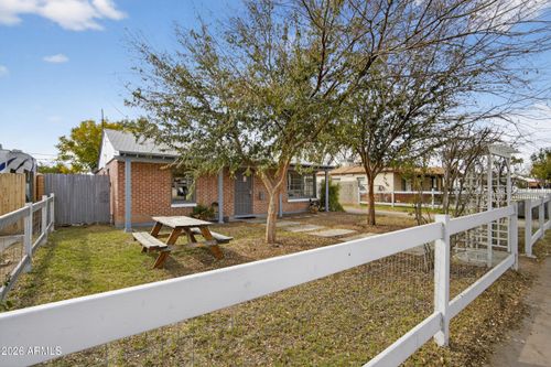 675 E 1st Pl, Mesa, AZ, 85203-8715 | Card Image