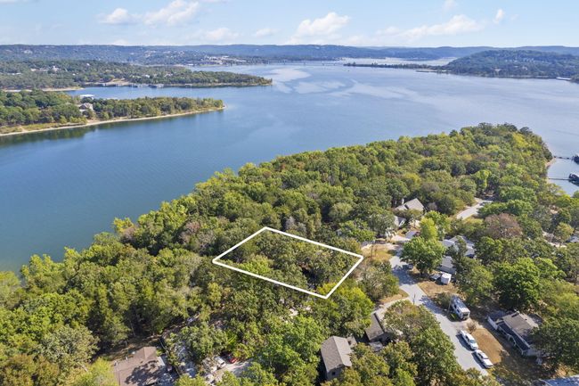 Table Rock Lakefront Home Boat Slip | Image 11