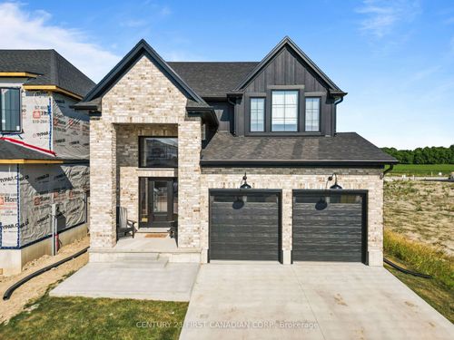 10 Sheldabren St, Ailsa Craig, ON, N0M1A0 | Card Image