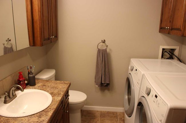 121061 Rr 22 2, House other with 8 bedrooms, 3 bathrooms and null parking in Picture Butte AB | Image 14