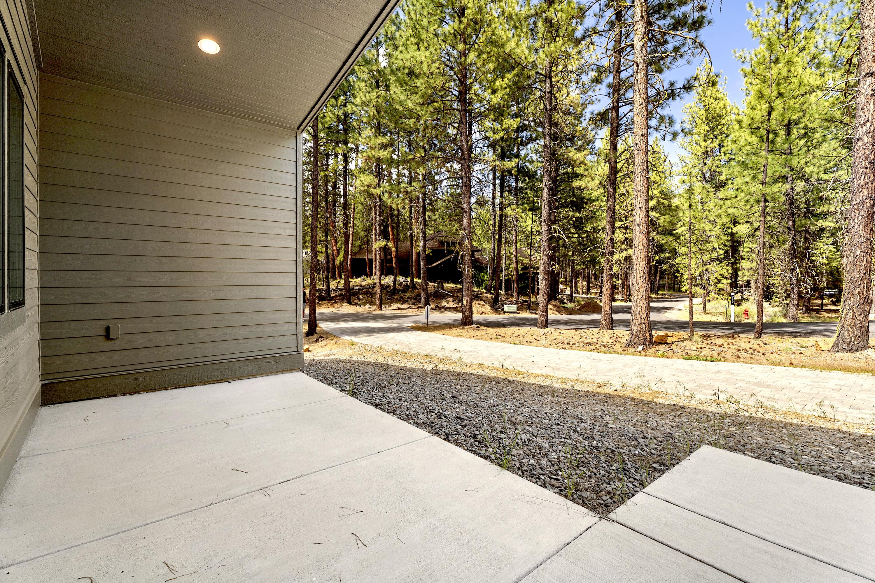 Residential in Black Butte Ranch 4