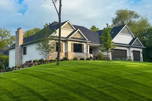 38-46-1260 Deer Court, GENEVA, WI, 53147 | Card Image