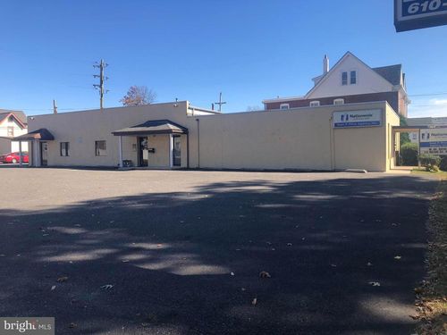 35 Woodland Ave, MORTON, PA, 19070-1438 | Card Image