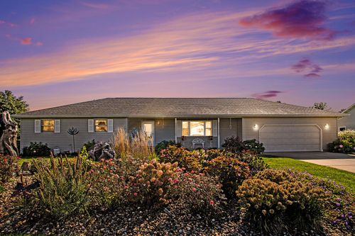 2811 S Collins Dr, La Porte, IN, 46350-6802 | Card Image