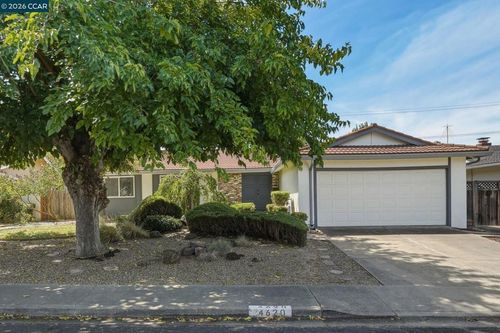 4620 Regina Ln, Concord, CA, 94521 | Card Image