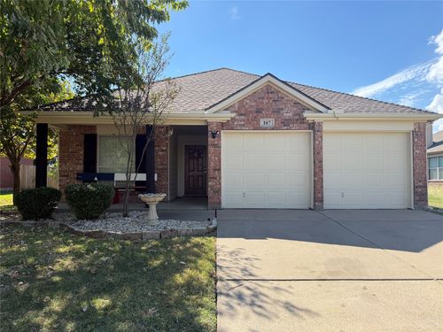 107 Fallen Rock Dr, Waxahachie, TX, 75165-8775 | Card Image
