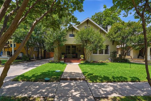 2212 Hurley Ave, Fort Worth, TX, 76110-1828 | Card Image