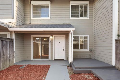 3124 Woods Cir, Davis, CA, 95616-2682 | Card Image