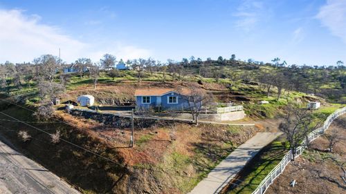 3601 Ladera Way, La Grange, CA, 95329 | Card Image