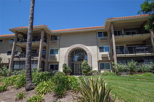 3c-3241 San Amadeo, Laguna Woods, CA, 92637 | Card Image