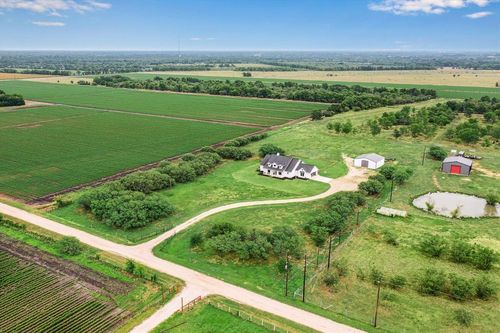 2832 Maler Rd, Sealy, TX, 77474-2388 | Card Image