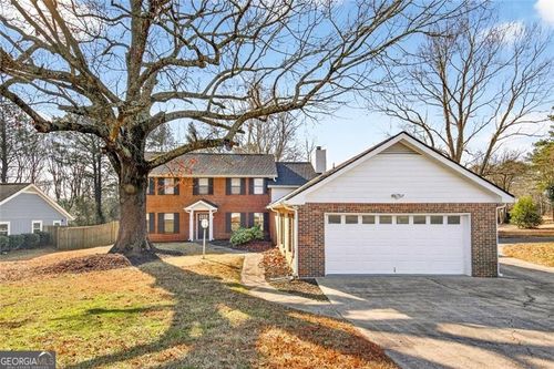 1056 Indian Hills Pkwy, Marietta, GA, 30068-2548 | Card Image