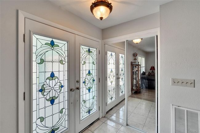 6530 Manila Palm Way, House other with 4 bedrooms, 2 bathrooms and null parking in APOLLO BEACH FL | Image 12