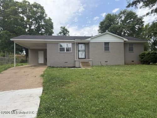 265 Chickasaw Street, Holly Springs, MS, 38635 | Card Image