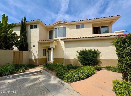 4051 Napoli Pl, Moorpark, CA, 93021-3335 | Card Image