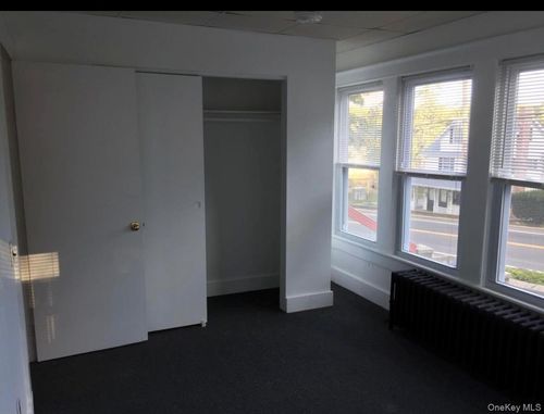 206 W Broadway, Port Jefferson, NY, 11777-1316 | Card Image