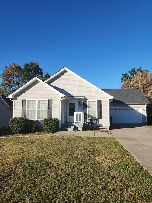 8031 Krijen Ct, Chattanooga, TN, 37421-3294 | Card Image