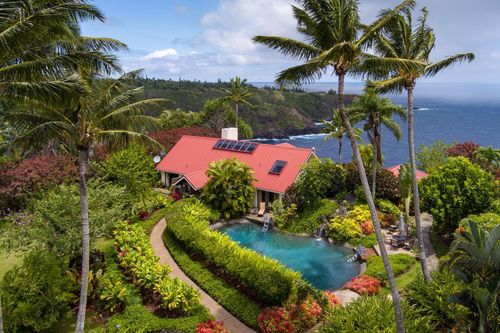 311 Door Of Faith Rd, Haiku, HI, 96708-5705 | Card Image