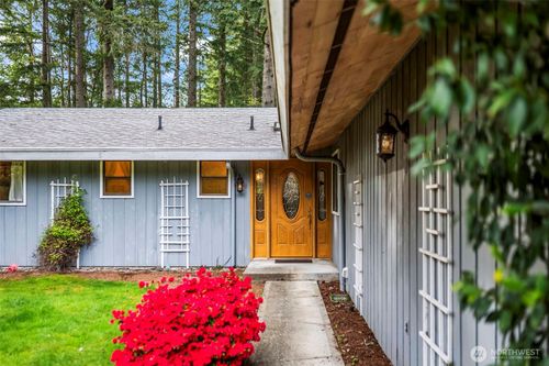 3715 122nd Street Ct Nw, Gig Harbor, WA, 98332-8948 | Card Image