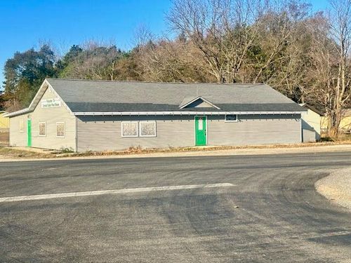 7203 N 126th Ave, Hart, MI, 49420-9417 | Card Image