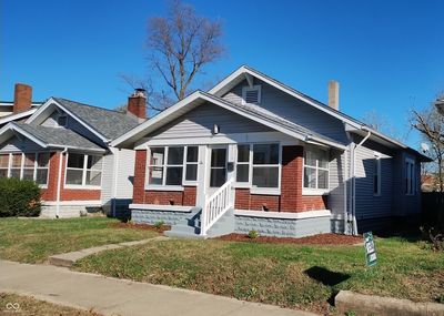 2116 S 8th Street, House other with 2 bedrooms, 1 bathrooms and null parking in Terre Haute IN | Image 1