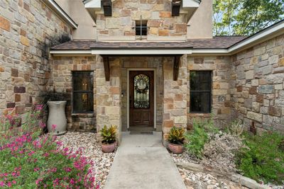 21010 N Ridge Street, House other with 3 bedrooms, 2 bathrooms and 4 parking in Lago Vista TX | Image 3