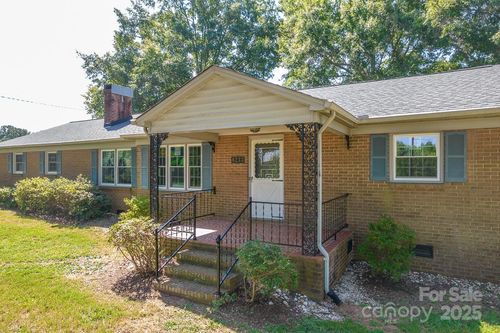8233 W Nc 10 Hwy, Vale, NC, 28168-9518 | Card Image