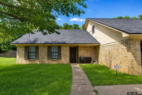 1109 Larkspur Ln, Tyler, TX, 75703-3214 | Card Image