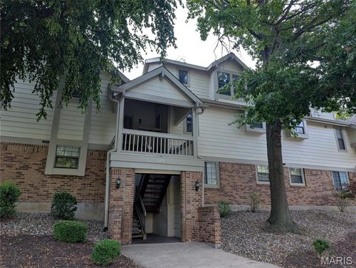 d-2270 Rule Ave, Maryland Heights, MO, 63043-1427 | Card Image