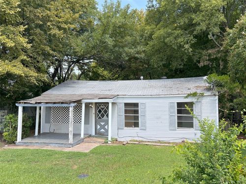 415 Johnson St, Wilmer, TX, 75172-1211 | Card Image