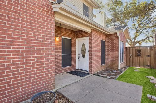 6814 Dolphin Cir, Rowlett, TX, 75088-6279 | Card Image