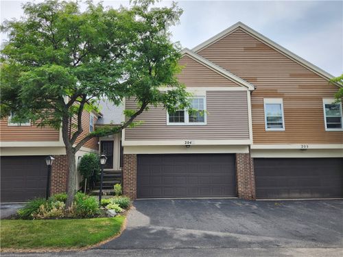 204 S Estate Drive, Webster, NY, 14580 | Card Image