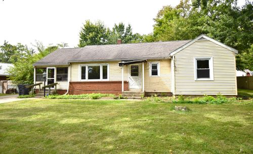 418 N Abigail St, Rensselaer, IN, 47978-2402 | Card Image