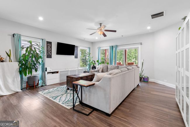 3255 Morgan Rd, House other with 5 bedrooms, 4 bathrooms and 2 parking in Buford GA | Image 9
