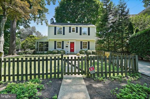 3414 Thornapple St, CHEVY CHASE, MD, 20815-4013 | Card Image