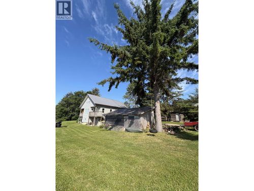820 Oceanview Drive, Daajing Giids City, BC, V8J1M5 | Card Image