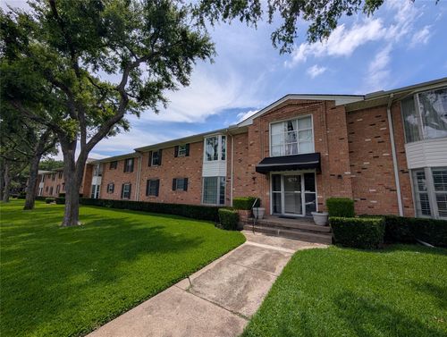 a-4715 Skillman Street, Dallas, TX, 75206 | Card Image