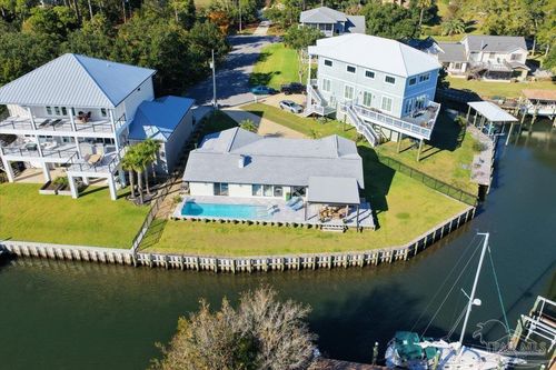1294 Soundside Landing Ct, Gulf Breeze, FL, 32563-9287 | Card Image