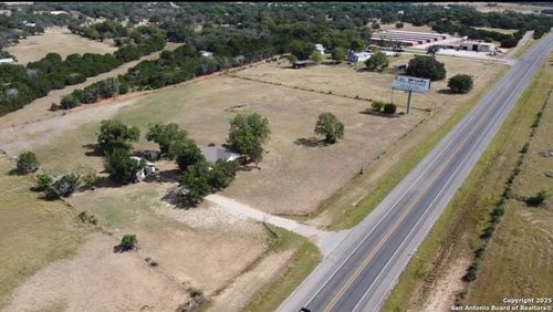 1607 State Highway 173 S, Bandera, TX, 78003-3827 | Card Image