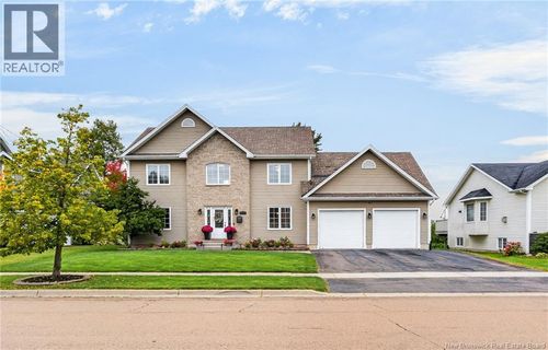 197 Mailhot Ave, Moncton, NB, E1G5B8 | Card Image