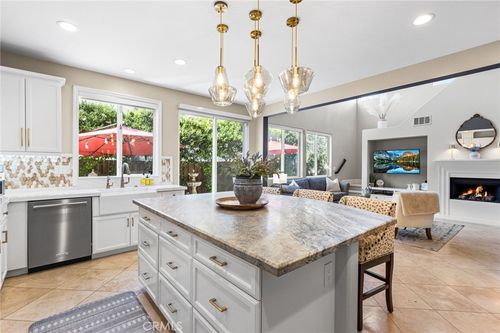 253 W Tulip Tree Ave, Orange, CA, 92865-1090 | Card Image