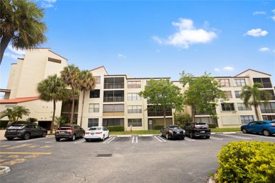 715 - 2304 S Cypress Bend Dr, Condo with 3 bedrooms, 2 bathrooms and null parking in Pompano Beach FL | Image 1