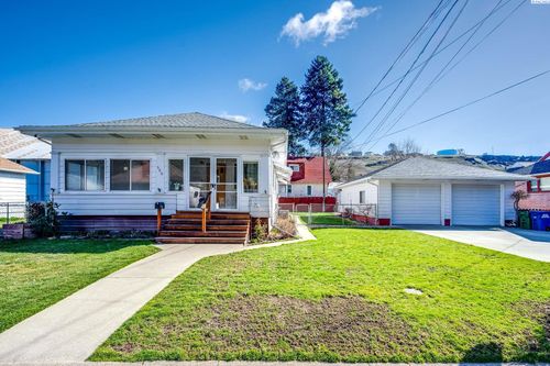 506 N West St, Colfax, WA, 99111-2048 | Card Image
