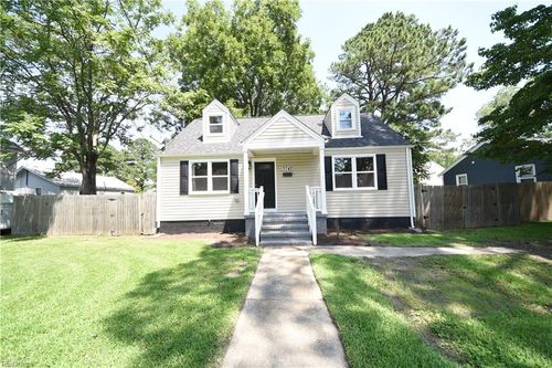 3742 Atterbury St, Norfolk, VA, 23513-4256 | Card Image
