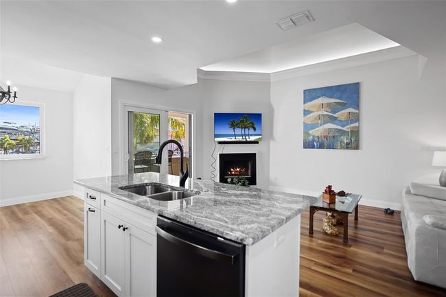 2383 Hanover Dr, Townhouse with 2 bedrooms, 3 bathrooms and null parking in DUNEDIN FL | Image 28
