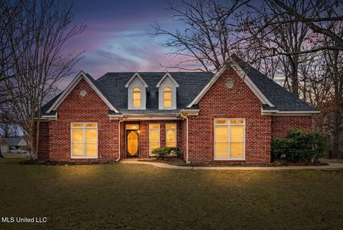 1916 Trapper Dr, Hernando, MS, 38632-7876 | Card Image