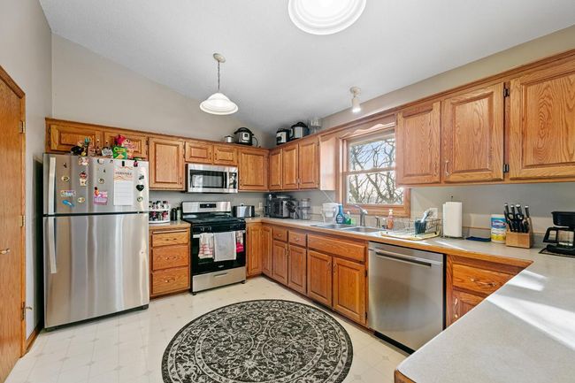 Upper level - Kitchen | Image 10