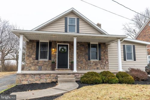 9745 Cumberland Hwy, ORRSTOWN, PA, 17244-9581 | Card Image