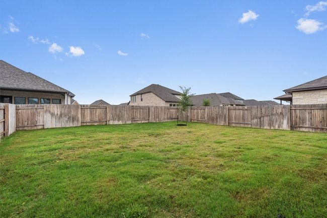 View of yard | Image 31