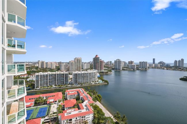 UNIT-2807 - 3301 Ne 183 Rd St, Condo with 3 bedrooms, 4 bathrooms and null parking in Aventura FL | Image 52